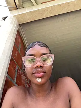 EbonyWildYou online show from October 26, 4:35 pm