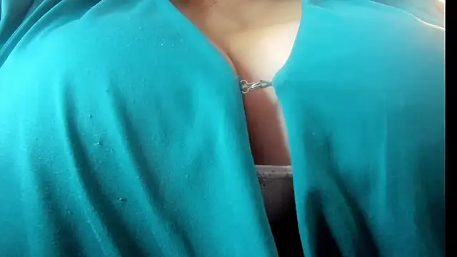  Emily rosee  online show from October 27, 11:17 am