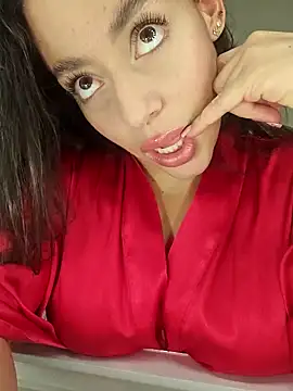 AriadnaTaylor online show from September 9, 11:15 pm