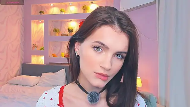 TeriRipka online show from October 25, 7:21 pm