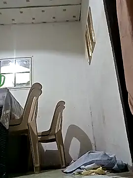 Snapshot of Dreamyeyes_08 chatting on October 21, 8:02 pm Dreamyeyes 08 online show from October 21, 8:02 pm