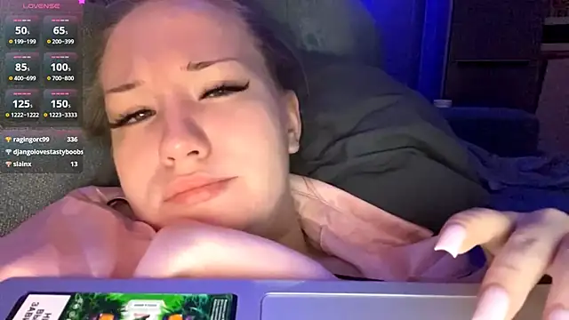 PandaFluff online show from February 27, 11:04 pm