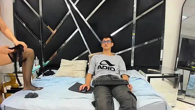 Noa Arez online show from January 14, 11:21 pm