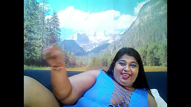 indianhoney694u online show from October 18, 7:22 am