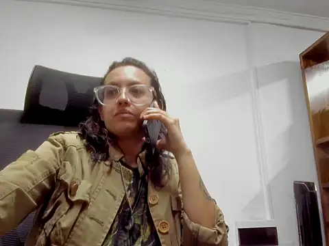 dalila macherano1 online show from December 2, 10:01 pm