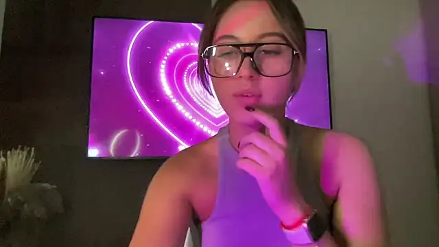 StellarAlice online show from October 17, 6:22 pm