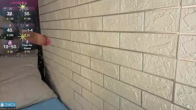 nena cupcake  online show from November 10, 11:05 am