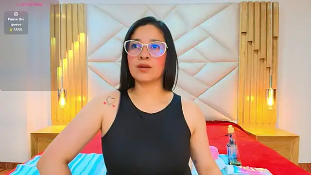 Alana steel 1 online show from November 19, 7:36 pm