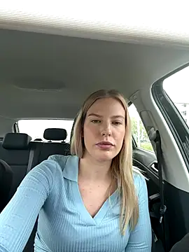 Chloemillerrxx online show from September 26, 3:20 pm