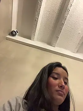 HannahMontgomery online show from January 19, 4:36 pm