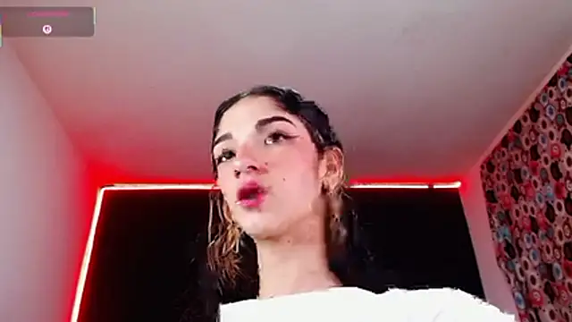 Snapshot of ingrid_zese_ chatting on October 23, 8:59 pm ingrid zese online show from October 23, 8:59 pm