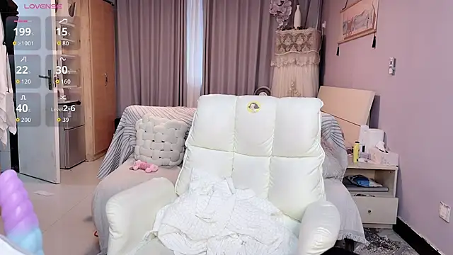 Y2Luvk online show from October 1, 11:09 pm