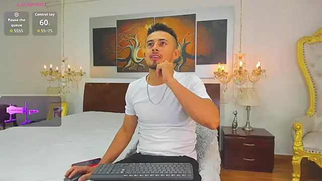 Valentiinoss online show from February 4, 8:34 pm