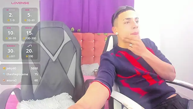 Aisha andy online show from September 20, 1:59 am