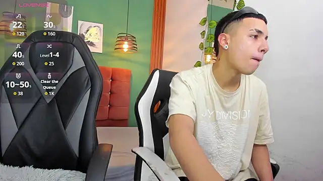 Aisha andy online show from September 11, 3:29 am