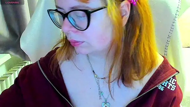 MilisaSweet777 online show from February 5, 8:45 pm