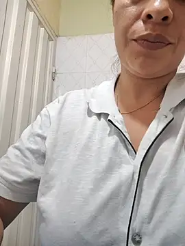 lana22 me online show from October 23, 8:09 am