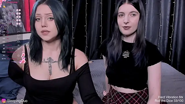 Threesomebabes online show from January 16, 4:14 pm