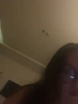 cherryrosealiee online show from February 10, 11:24 am