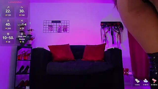 Daphne Clarke online show from September 27, 8:16 pm