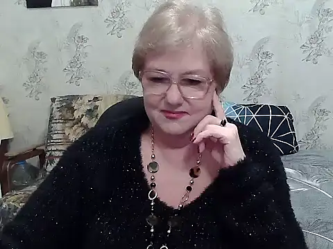 Renata62011 online show from February 18, 1:54 pm