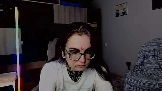 HighelikeGirl online show from September 27, 8:10 am