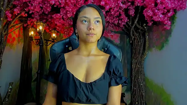 VenusBlazer online show from October 18, 11:57 am