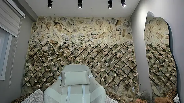 VenusBlazer online show from February 20, 1:56 pm