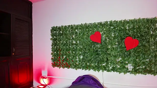 BellaRoux1 online show from February 17, 12:26 pm