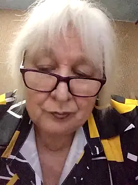 Alexia64231 online show from November 28, 11:35 am