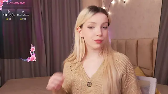 peachii meow online show from February 23, 5:23 pm