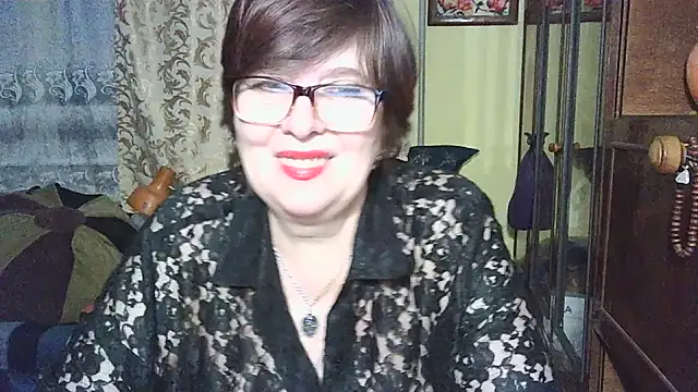 VeronicaGold511 online show from February 15, 4:37 am