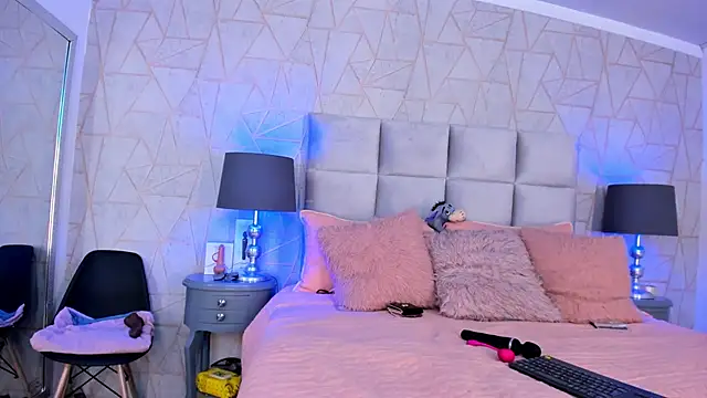 Yara Bliss  online show from February 10, 4:21 pm