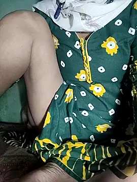 Hotty-Monaa online show from October 30, 5:25 pm