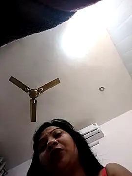 Cute-Janvi20 online show from February 1, 7:12 pm