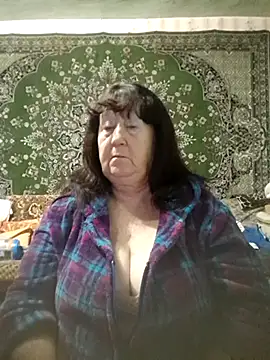 CrystalLime6411 online show from November 26, 2:51 pm