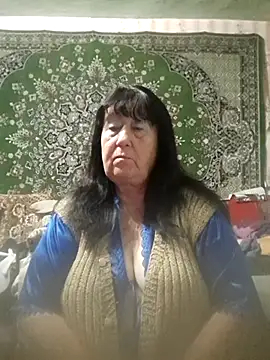 CrystalLime6411 online show from September 18, 5:44 pm