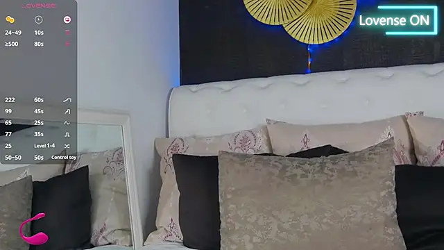 BellaKarma online show from November 30, 6:39 am