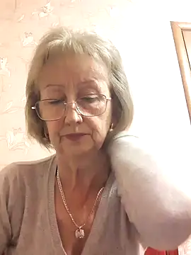 AlikaSwan5821 online show from September 25, 1:10 pm