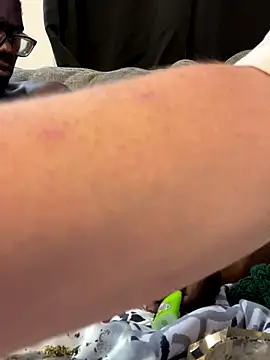 Snapshot of Blaackwaldo chatting on September 12, 9:51 am Blaackwaldo online show from September 12, 9:51 am