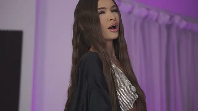 KyssaraPlay online show from September 10, 6:30 pm