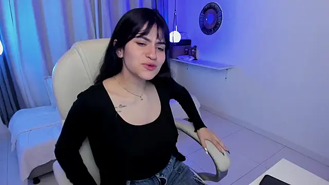 kurito  online show from November 14, 3:06 am