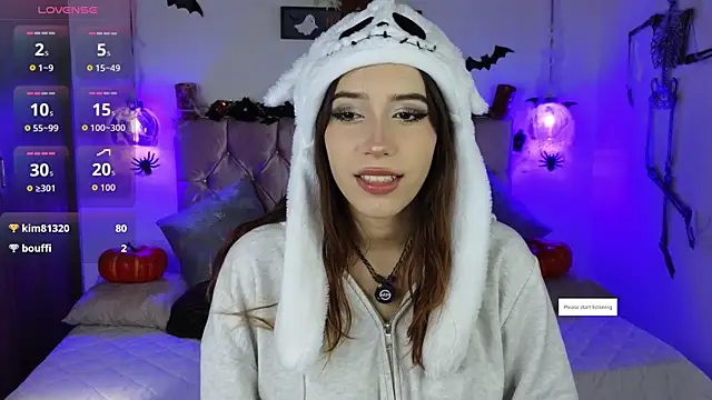 lila min online show from October 21, 2:21 pm