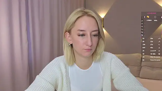 JodeeThu online show from October 23, 5:24 am