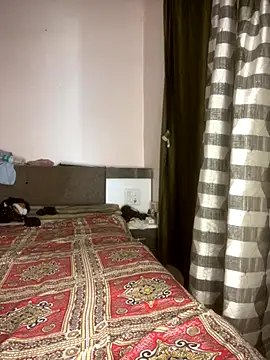 jiya00 online show from November 11, 8:55 am