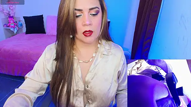 Paulina-Becerraa online show from March 4, 2:40 am