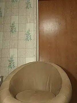 Tupo070481 online show from November 14, 6:30 pm