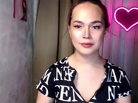 sweetsassyxx online show from December 20, 5:33 am