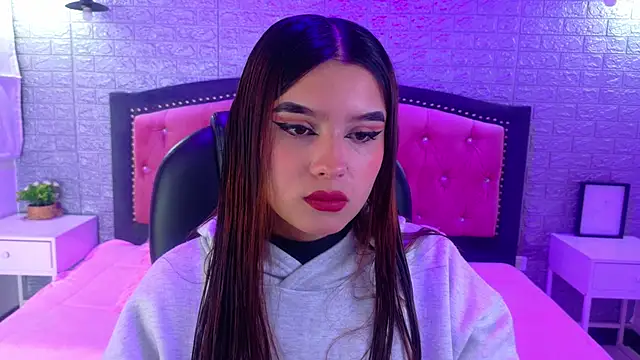 Natalie loffreda online show from December 21, 3:33 am