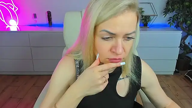 Anna Snows online show from September 14, 12:03 pm